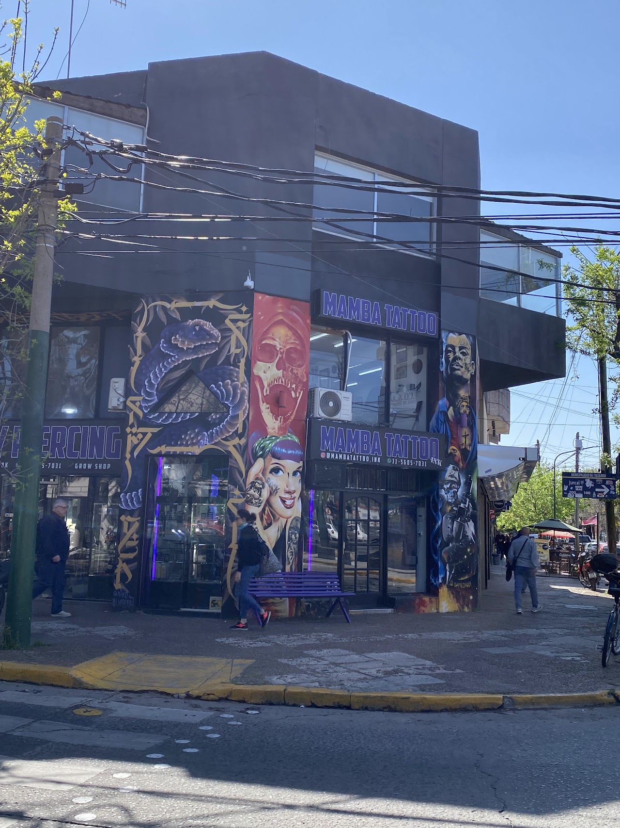 Fachada del estudio Mamba Tattoo Ituzaingó en Juncal 101